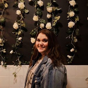 Meet your Posher, Sabrina